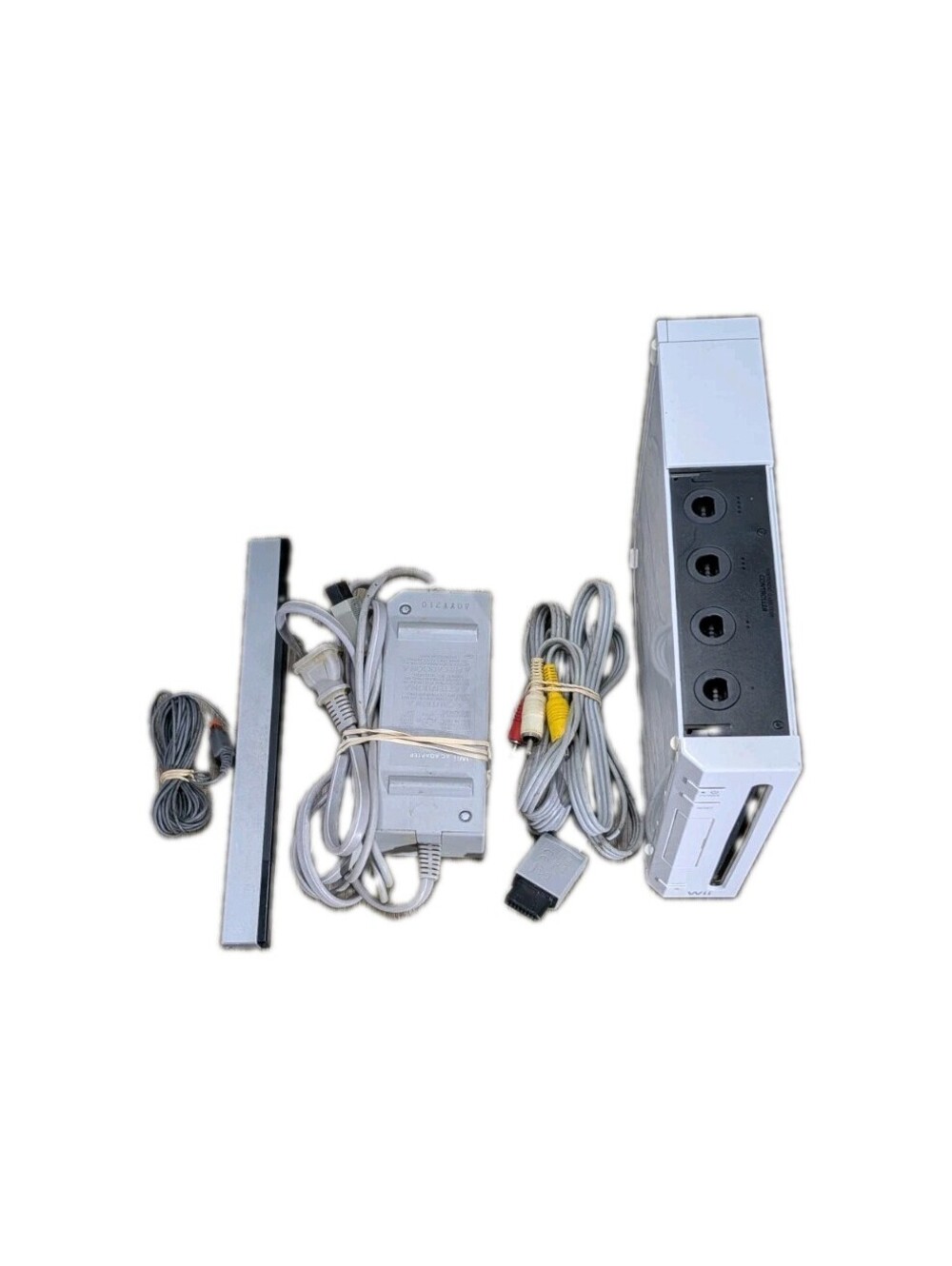 Nintendo Wii RVL-001 White Console NTSC-U/C With AV, Power, & Sensor Bar Cables